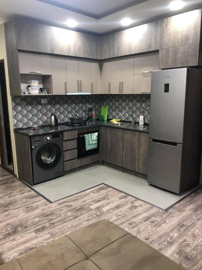 George-Groups Apartment Кутаиси Екстериор снимка