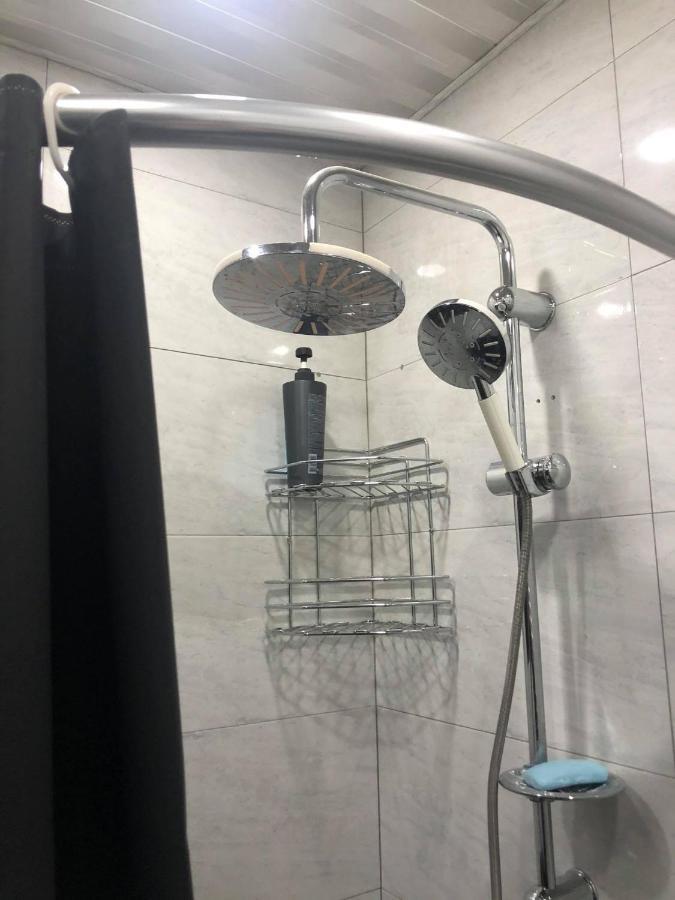 George-Groups Apartment Кутаиси Екстериор снимка