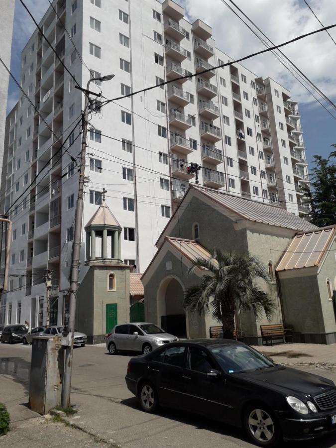George-Groups Apartment Кутаиси Екстериор снимка